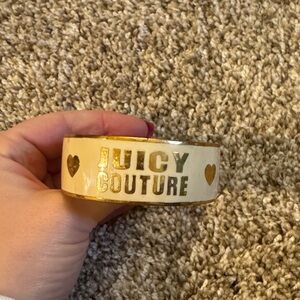 Vintage Juicy Couture Gold and Cream Heart Bangle